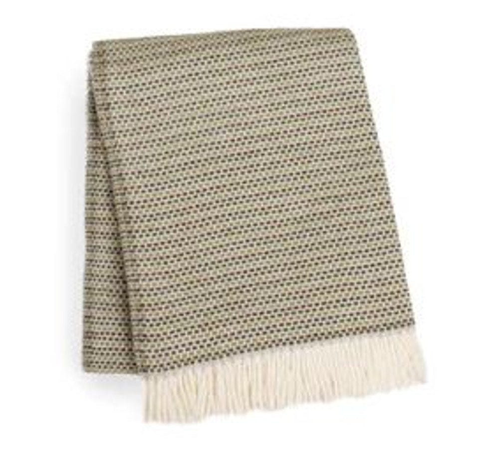 55" X 70" Moss Green Cotton Blend Woven Plush Throw Blanket with Fringe HomeRoots