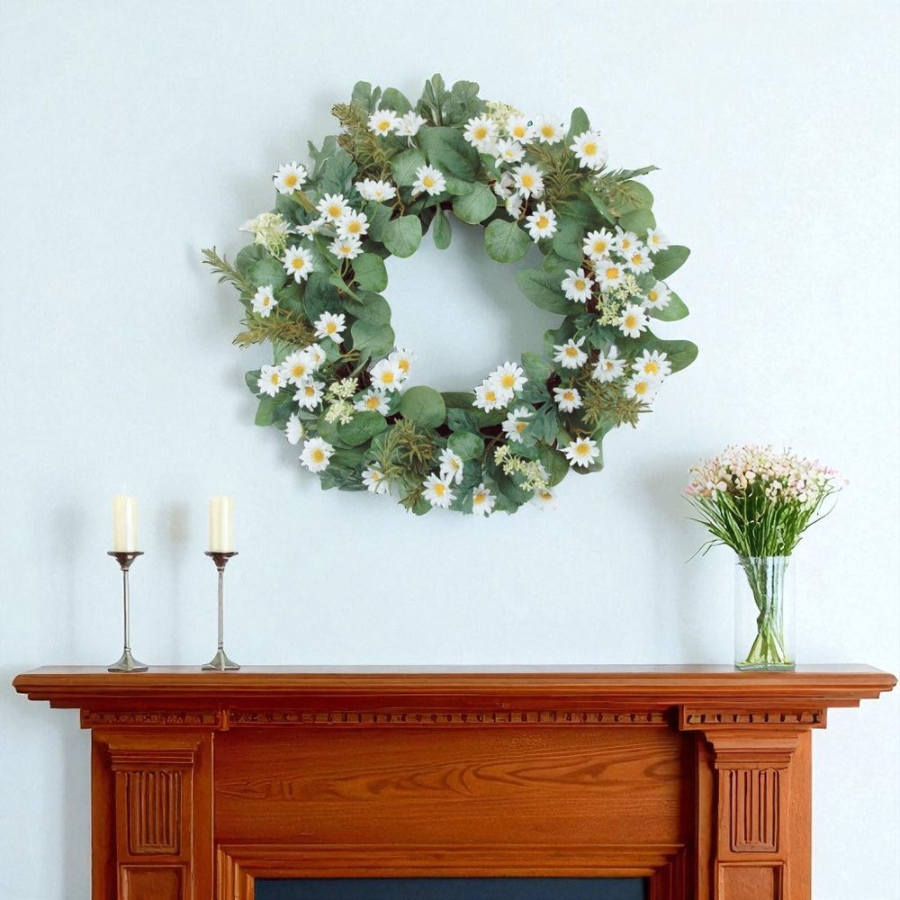 23" White And Green Mixed Assortment Artificial Wreath HomeRoots