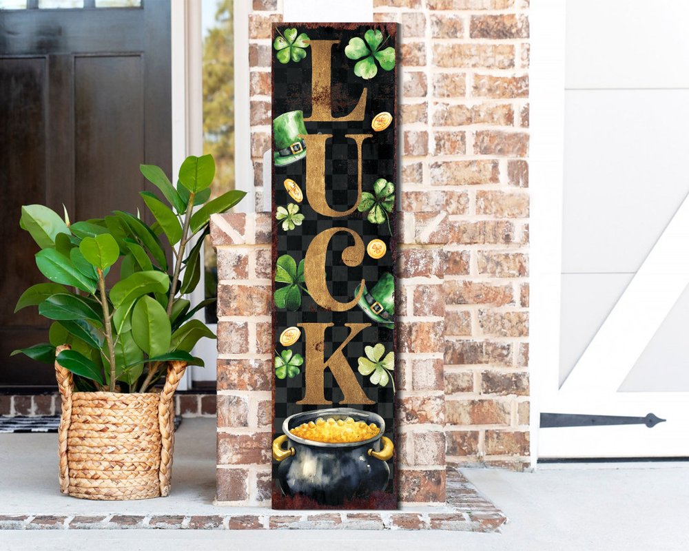 36" Black Gold And Green St Patrick's Day Solid Wood Porch Sign HomeRoots