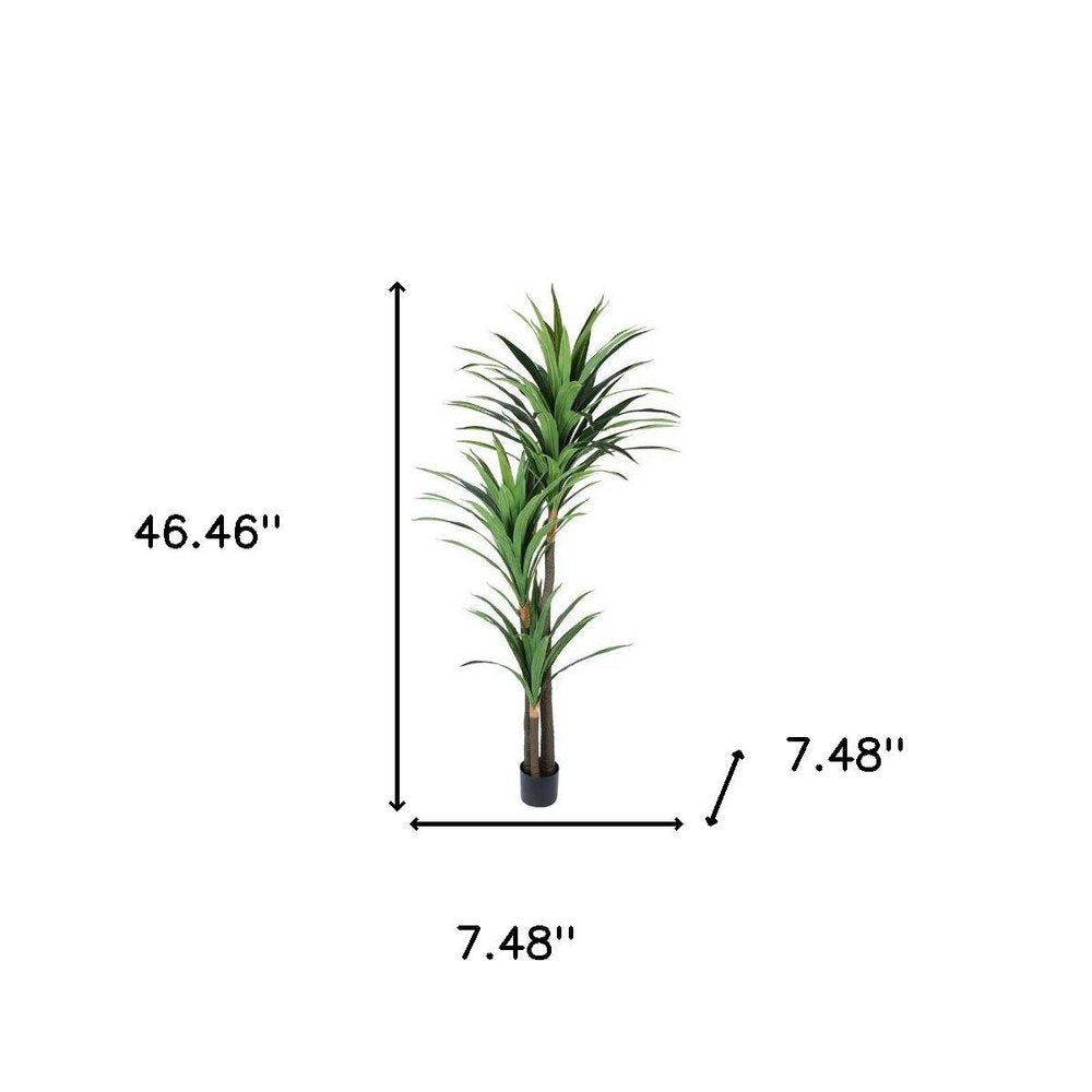 7" Green Artificial Yucca In Cylindrical Black Cement Pot HomeRoots