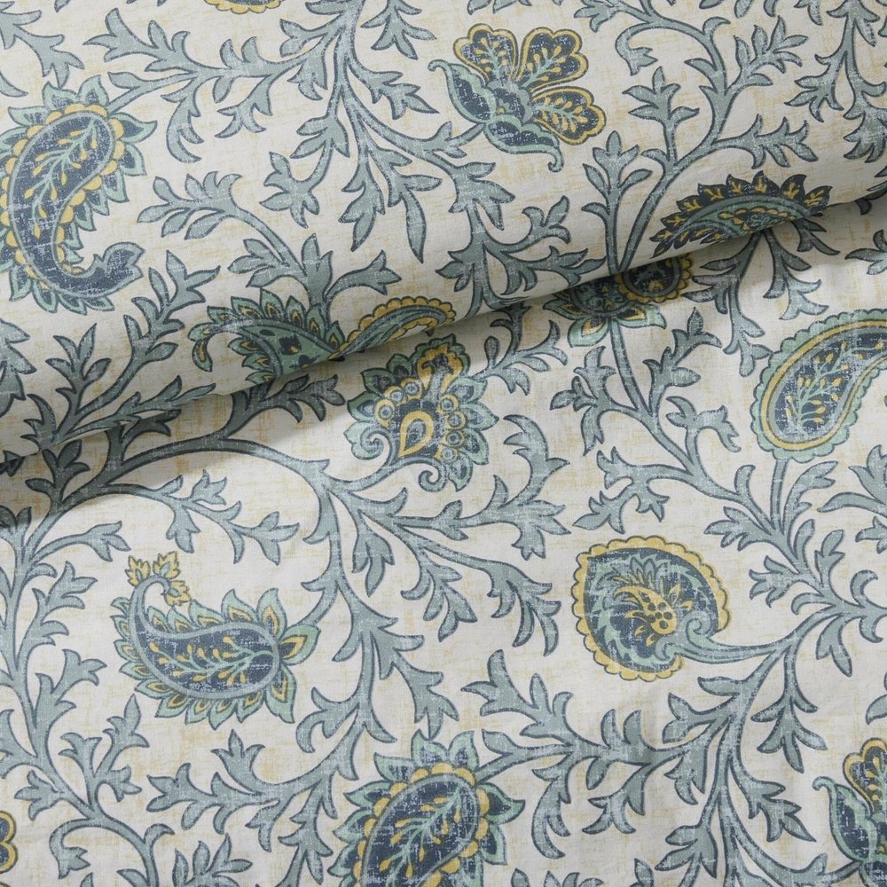 Set of Nine Aqua And Ivory Paisley King Ring Stitch Polyester Sham And Comforter HomeRoots