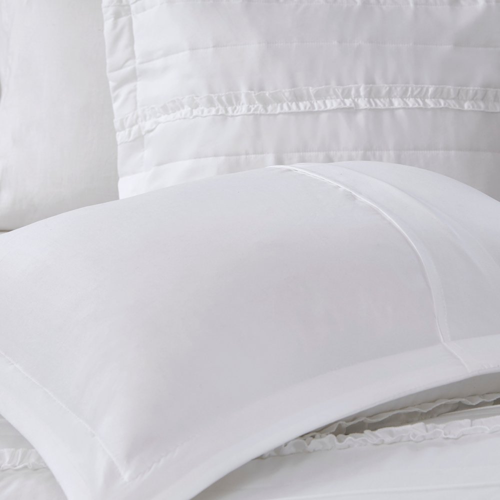 Set of Five White King Ring Stitch Polyester Sham And Comforter HomeRoots