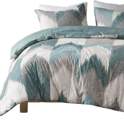 Set of Three Aqua And White King Ring Stitch Polyester Sham And Comforter HomeRoots