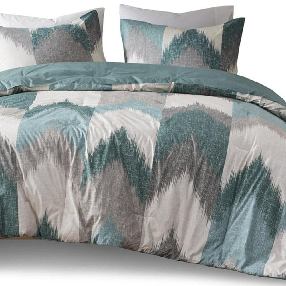 Set of Three Aqua And White Ring Stitch Polyester Sham And Comforter HomeRoots