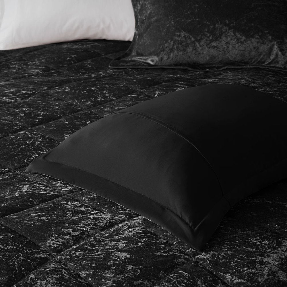 Set of Three Black Twin Ring Stitch Polyester Sham And Comforter HomeRoots