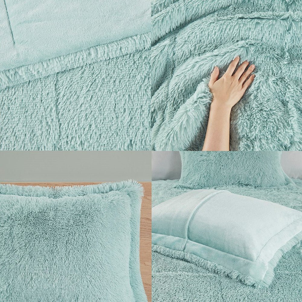 Set of Three Aqua King Ring Stitch Polyester Sham And Comforter HomeRoots