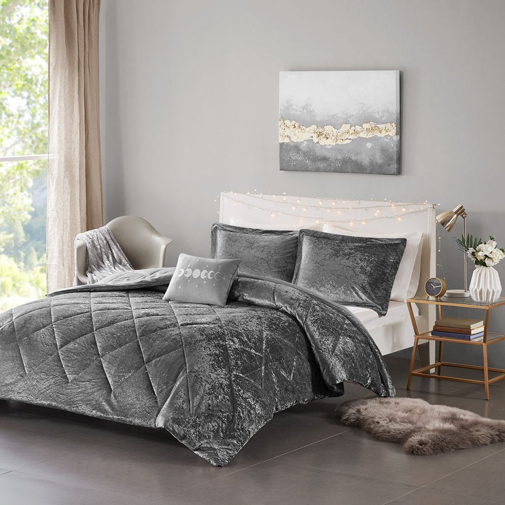 Set of Three Gray Twin Ring Stitch Polyester Sham And Comforter HomeRoots