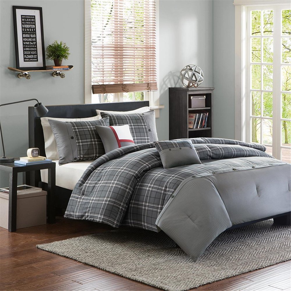 Set of Five Gray And White Plaid Queen Ring Stitch Polyester Sham And Comforter HomeRoots