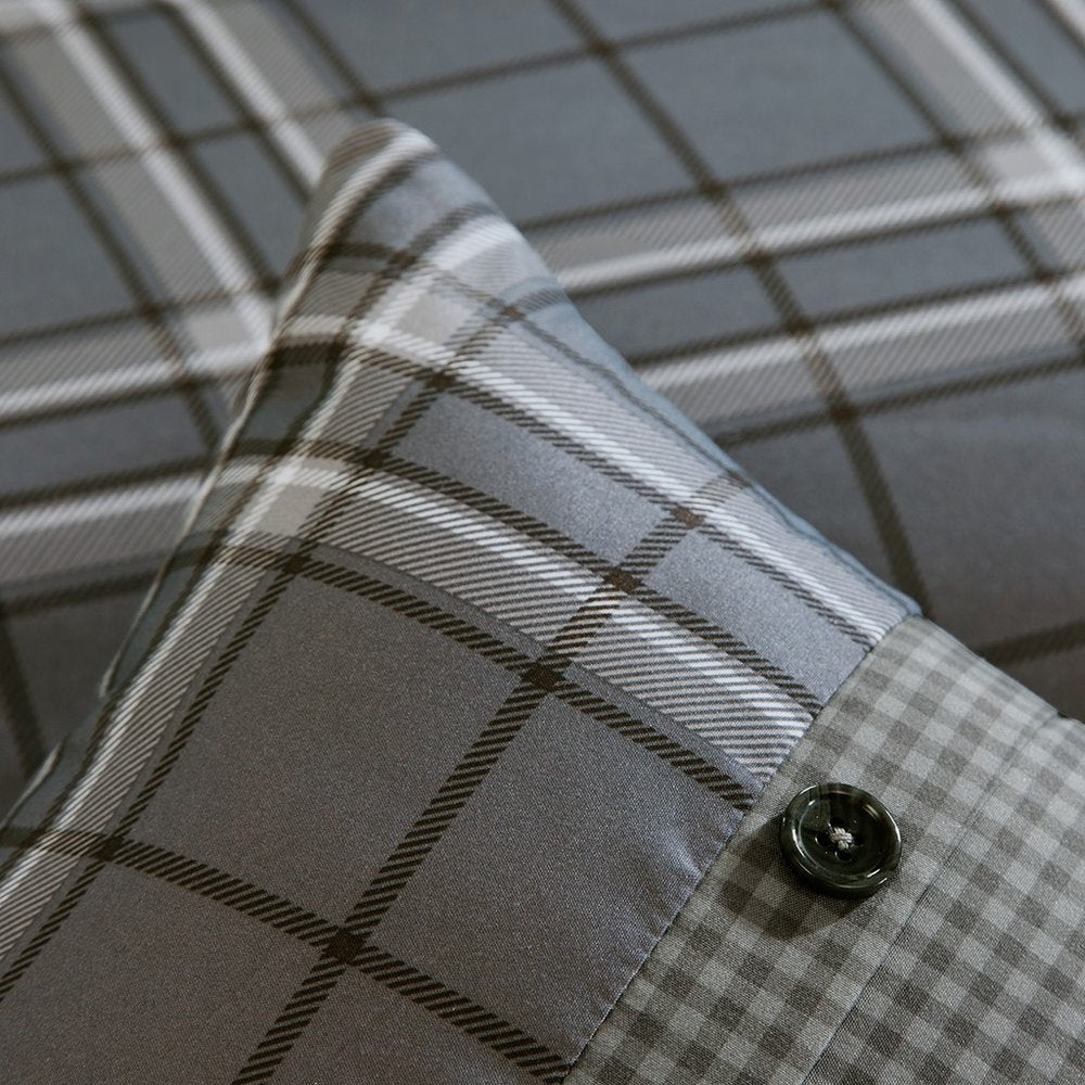 Set of Five Gray And White Plaid Queen Ring Stitch Polyester Sham And Comforter HomeRoots
