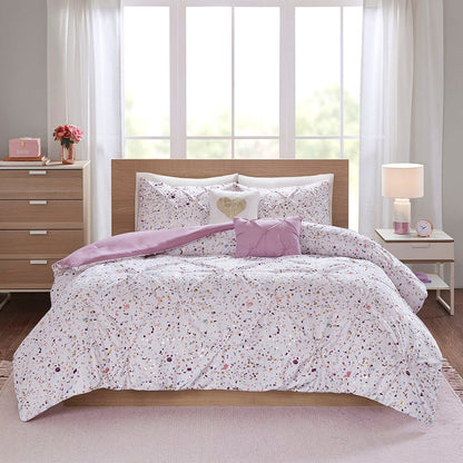 Set of Four Plum And White Abstract Ring Stitch Polyester Sham And Comforter HomeRoots