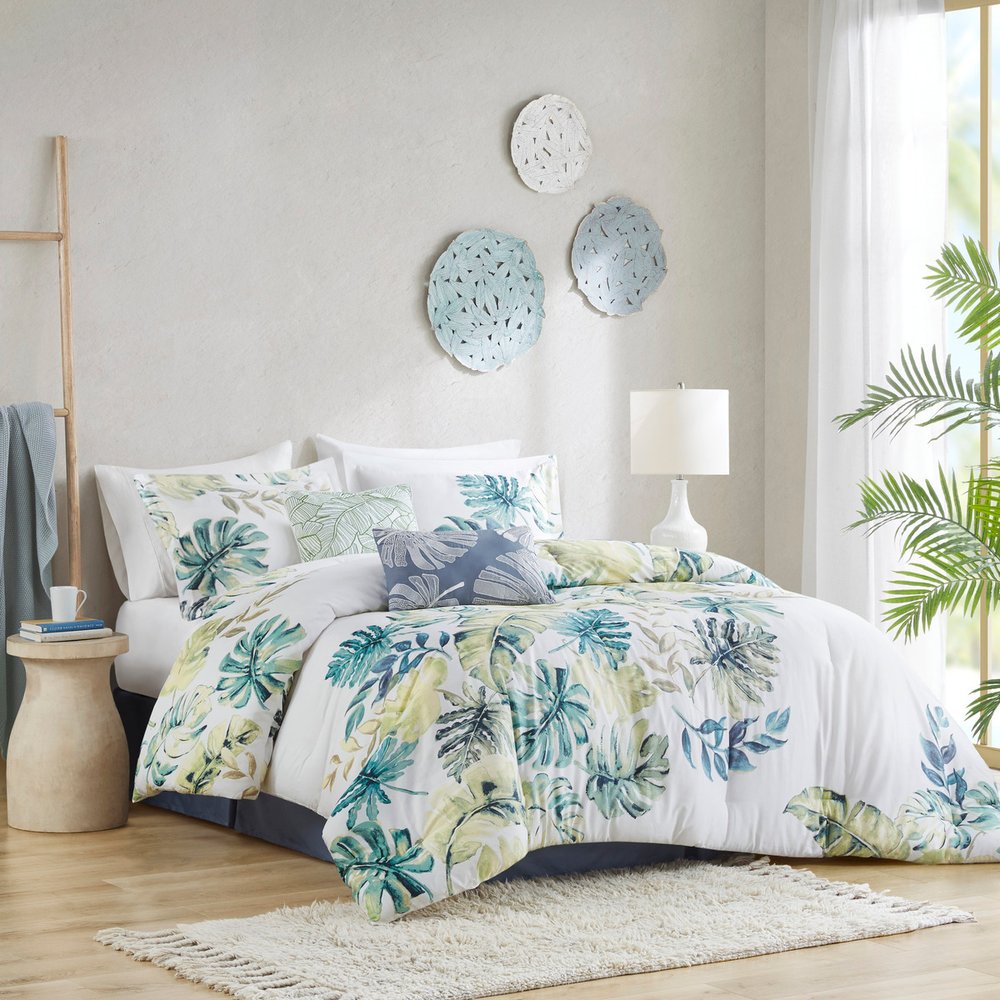 Set of Six White Blue And Green Queen Ring Stitch Sham And Comforter HomeRoots