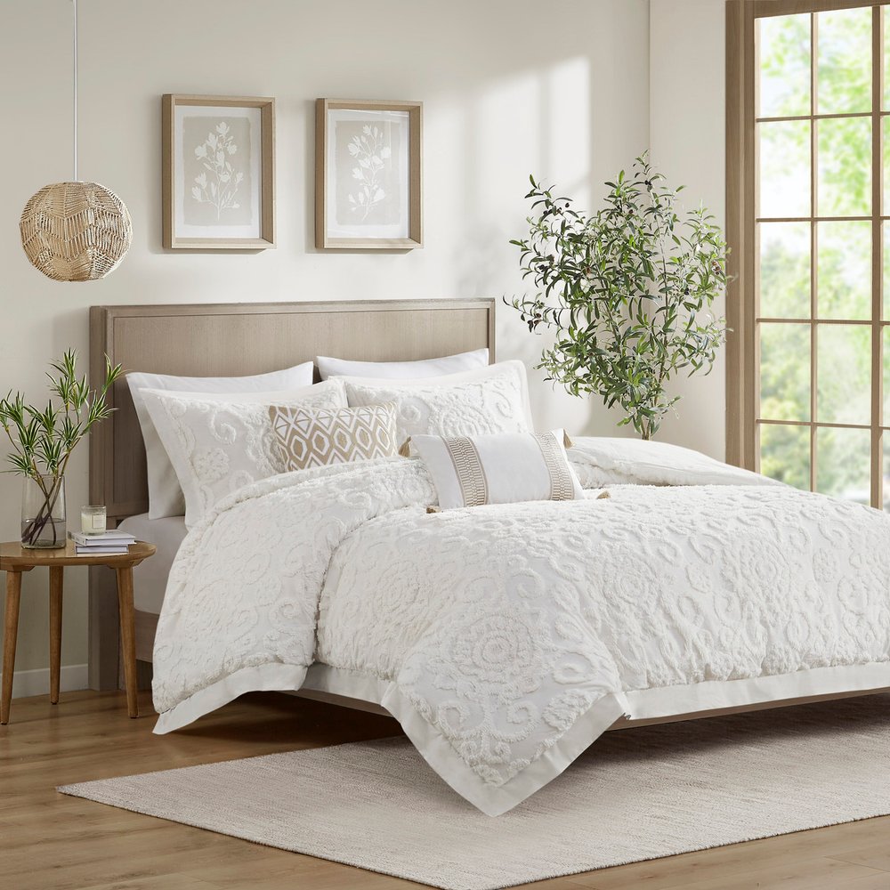 Set of Three White Medallion Queen Ring Stitch Sham And Comforter HomeRoots