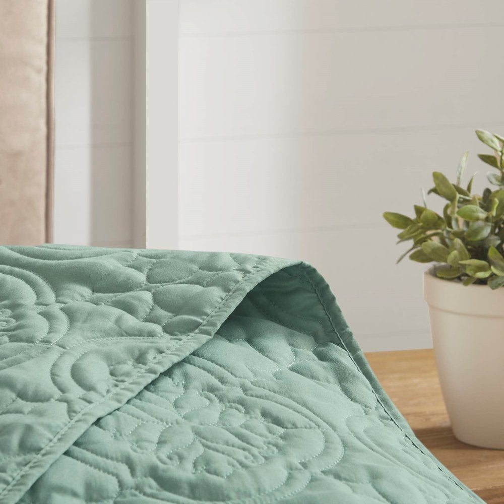 Set of Three Aqua Medallion Queen Ring Stitch Sham And Comforter HomeRoots