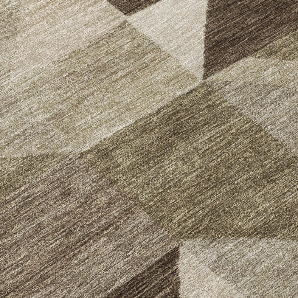 3' X 5' Brown And Beige Geometric Washable Indoor Outdoor Area Rug