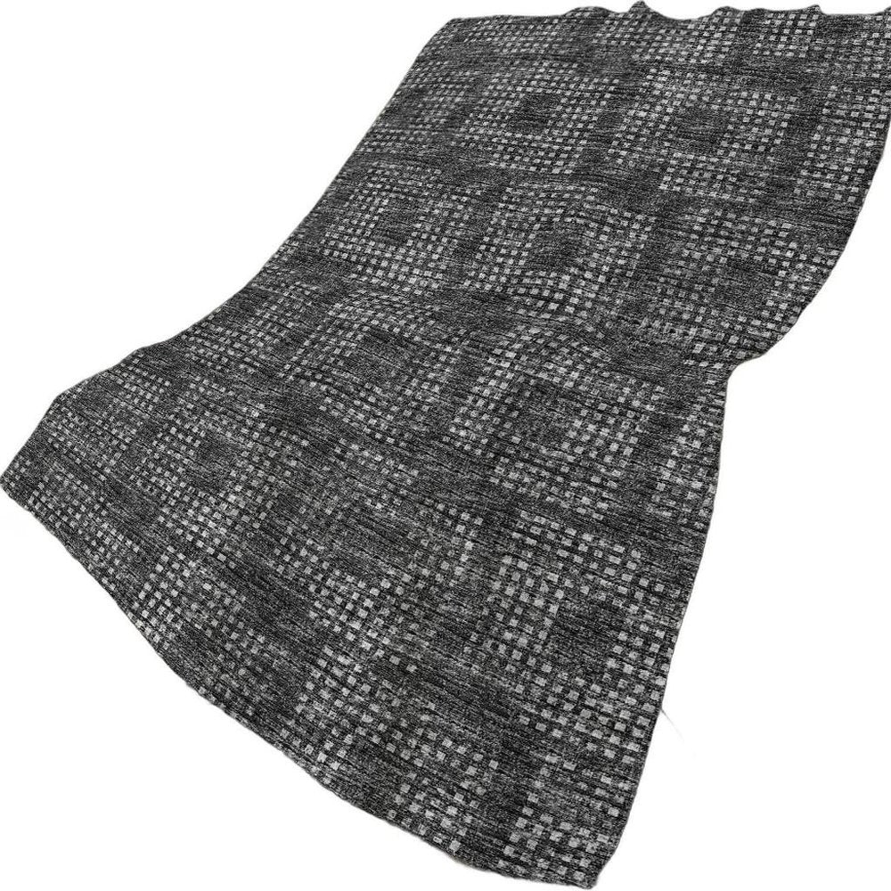 50" X 70" Black And Silver Geometric Polyester Woven Plush Throw Blanket HomeRoots