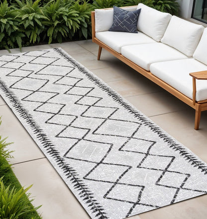 10' Ivory And Black Trellis Indoor Outdoor Runner Rug HomeRoots