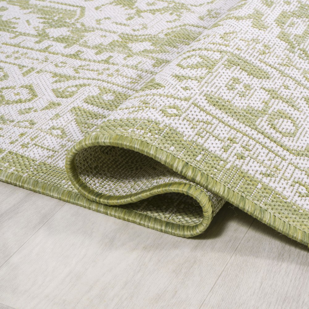 5' Green And Cream Round Medallion Indoor Outdoor Area Rug HomeRoots