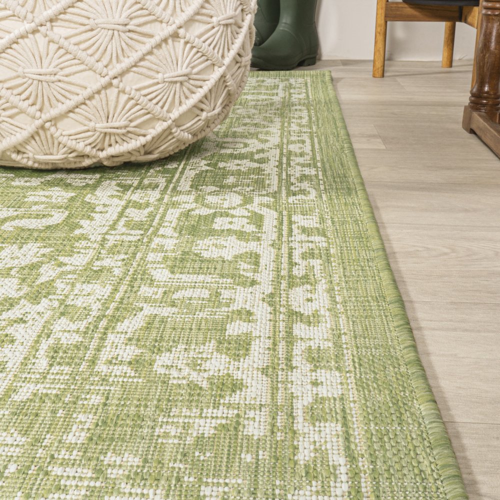5' Green And Cream Square Medallion Indoor Outdoor Area Rug HomeRoots