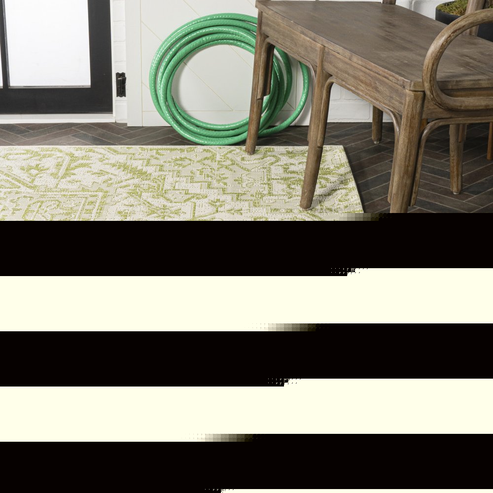 3' X 5' Cream And Green Medallion Indoor Outdoor Area Rug HomeRoots