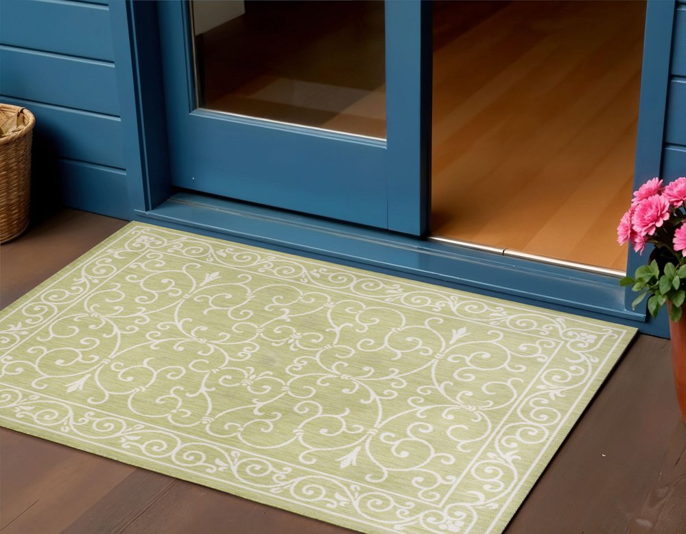 3' X 5' Green And Cream Medallion Indoor Outdoor Area Rug HomeRoots