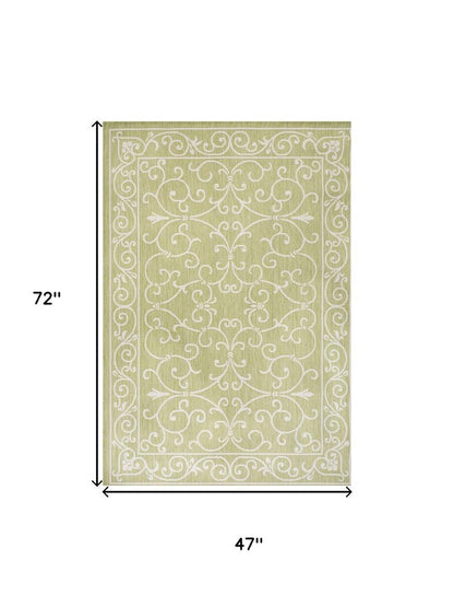 4' X 6' Green And Cream Medallion Indoor Outdoor Area Rug HomeRoots