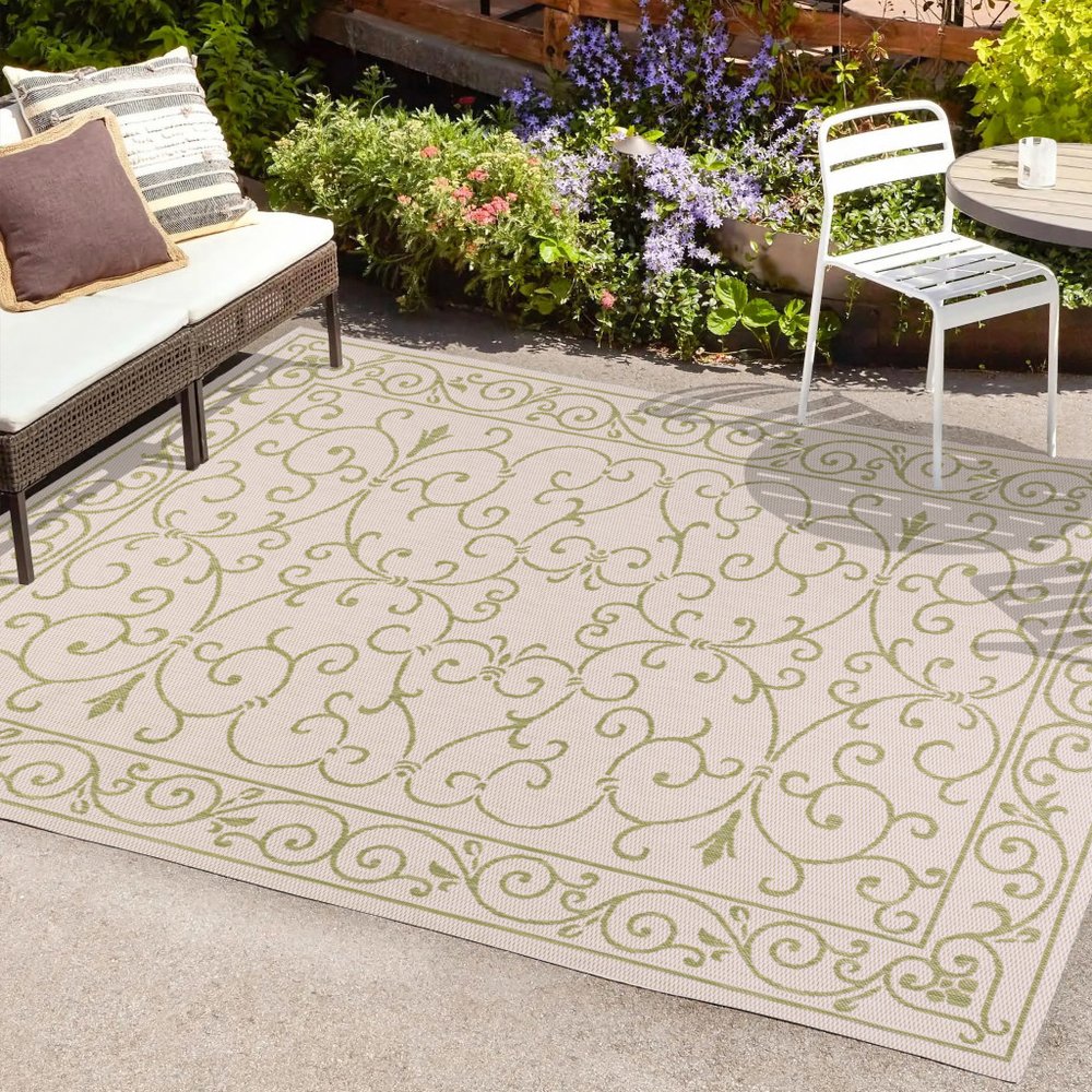 4' X 6' Cream And Green Medallion Indoor Outdoor Area Rug HomeRoots