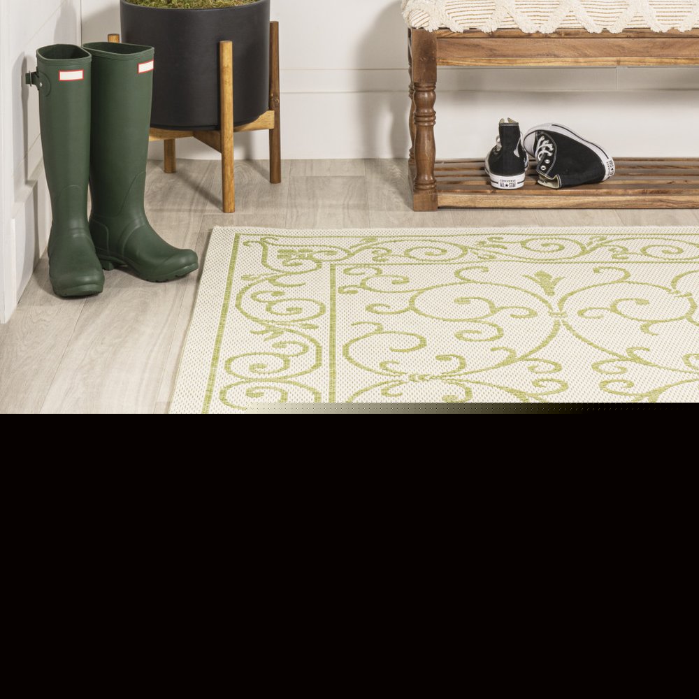 5' X 8' Cream And Green Medallion Indoor Outdoor Area Rug HomeRoots