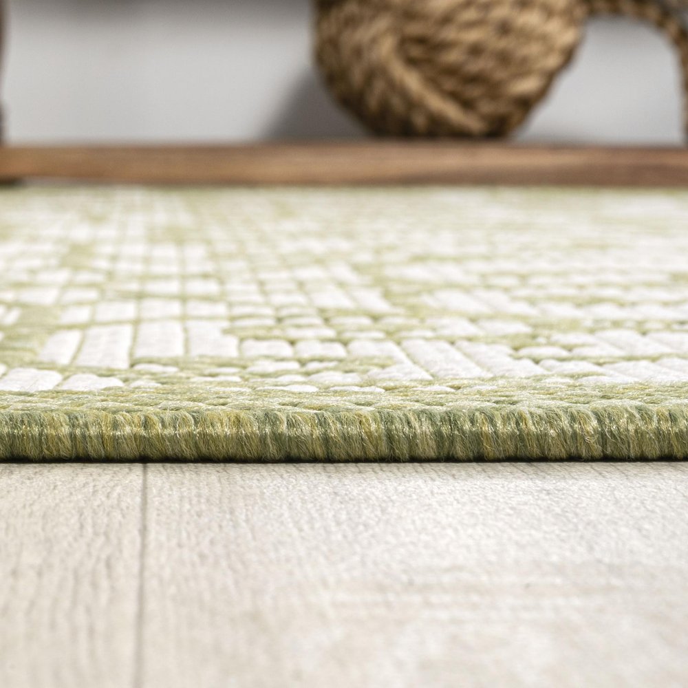 5' Green And Cream Round Geometric Indoor Outdoor Area Rug HomeRoots