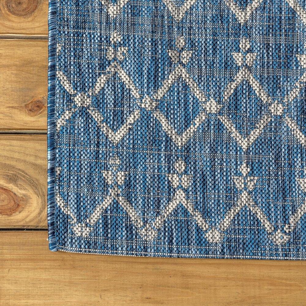9' Navy Blue And Light Gray Square Trellis Indoor Outdoor Area Rug