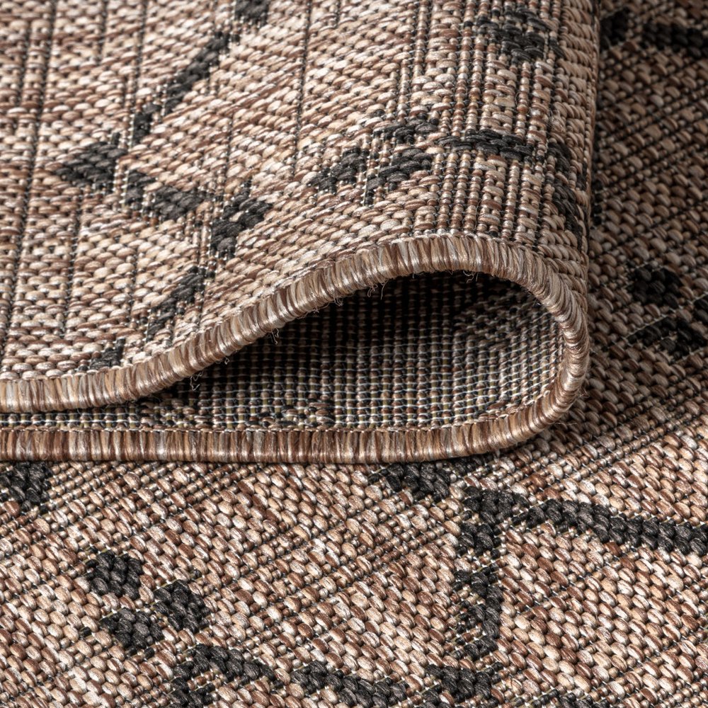9' Natural And Black Round Trellis Indoor Outdoor Area Rug HomeRoots
