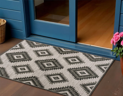 3' X 5' Black And Cream Moroccan Indoor Outdoor Area Rug HomeRoots