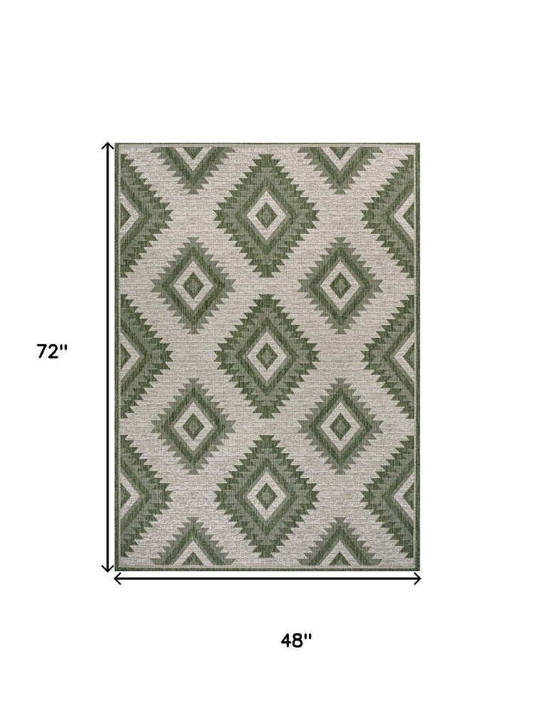 4' X 6' Green And Cream Moroccan Indoor Outdoor Area Rug — view 3