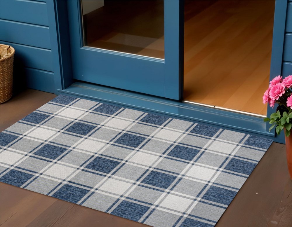 3' X 5' Navy Blue And Cream Gingham Indoor Outdoor Area Rug HomeRoots
