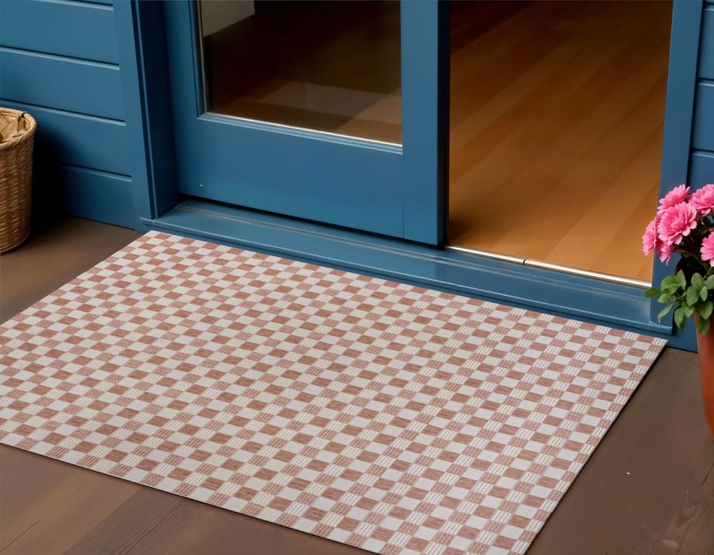 3' X 5' Salmon And Cream Geometric Indoor Outdoor Area Rug — view 3