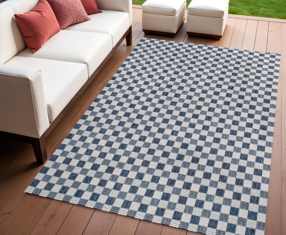 4' X 6' Navy Blue And Cream Geometric Indoor Outdoor Area Rug HomeRoots
