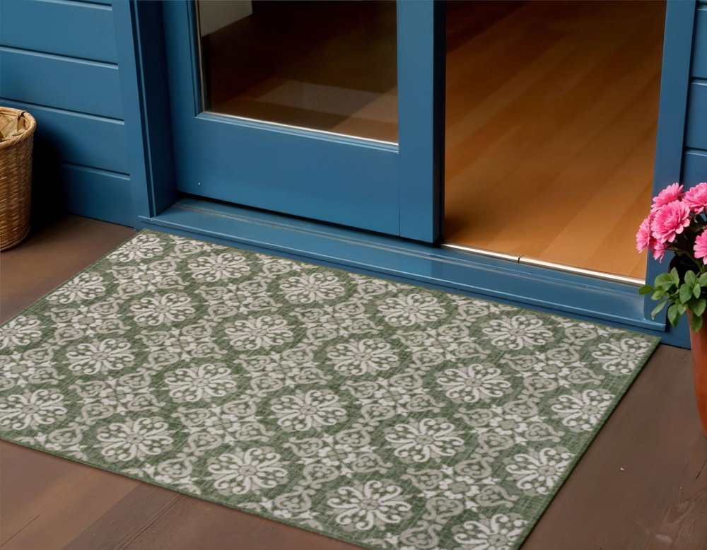 3' X 5' Green And Cream Floral Indoor Outdoor Area Rug HomeRoots
