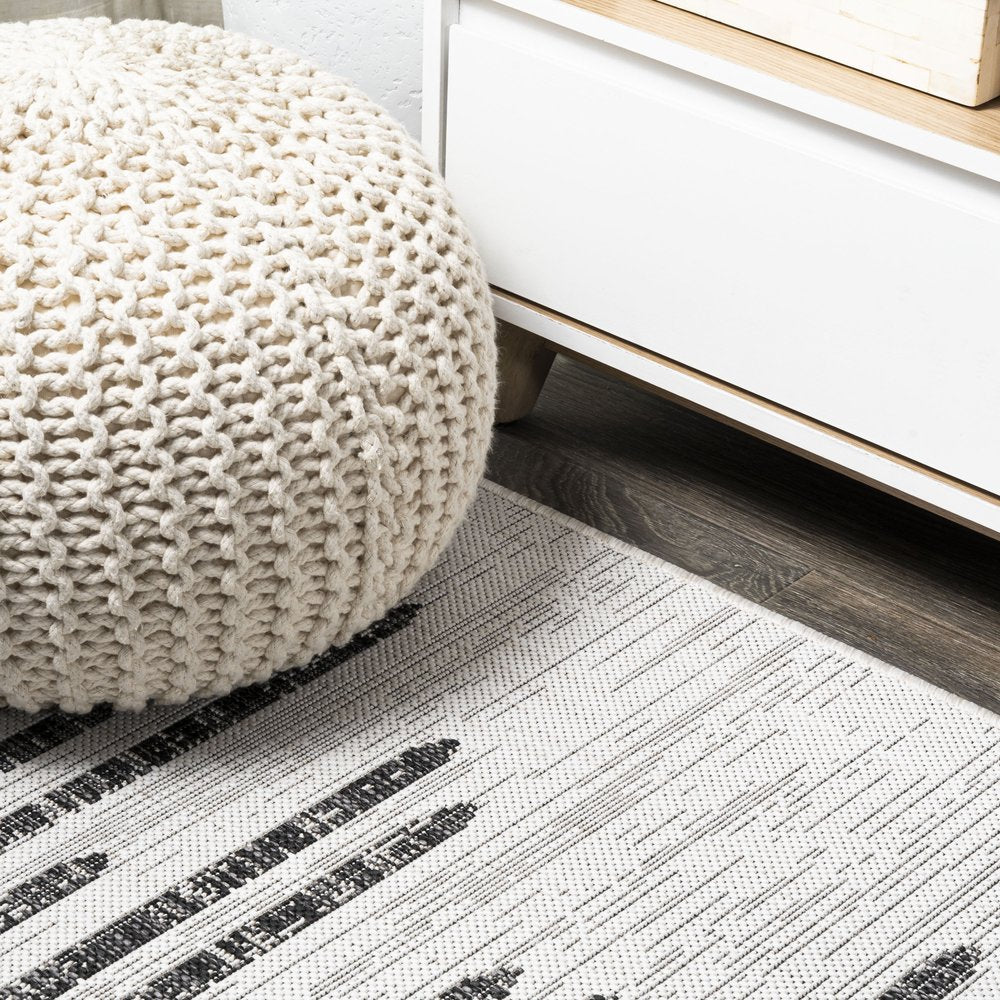 8' Ivory And Black Round Striped Indoor Outdoor Area Rug HomeRoots