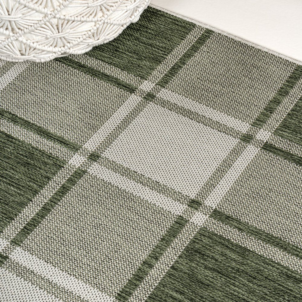 8' Green And Cream Gingham Indoor Outdoor Runner Rug — view 4