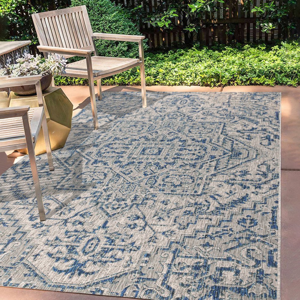 5' X 8' Navy Blue And Gray Medallion Indoor Outdoor Area Rug HomeRoots