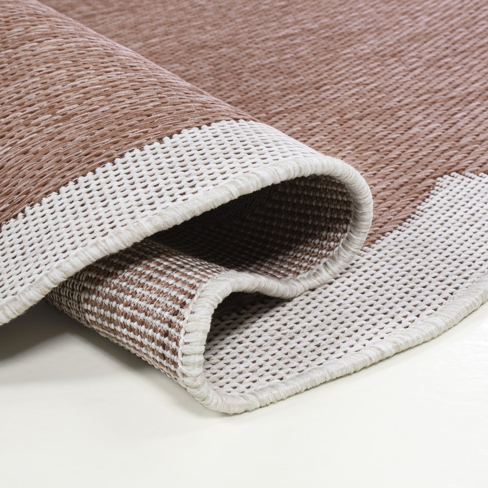 8' Rose And Cream Indoor Outdoor Runner Rug — view 4