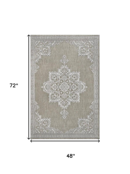 4' X 6' Beige And Cream Medallion Indoor Outdoor Area Rug