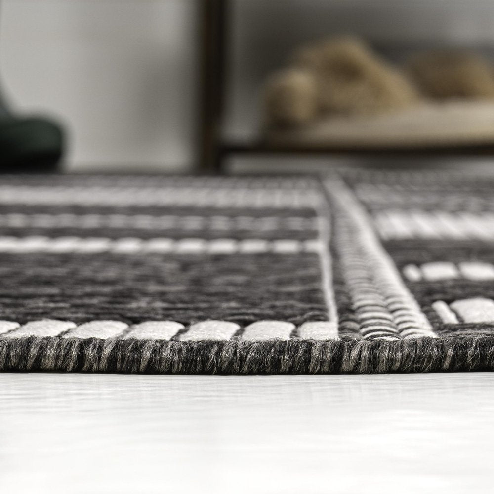 5' X 8' Black And Cream Geometric Indoor Outdoor Area Rug — view 3