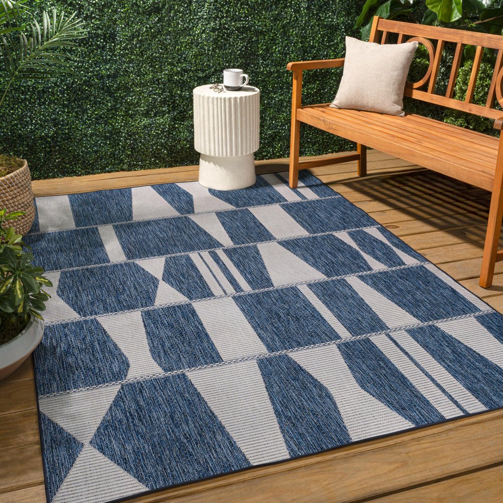 3' X 5' Navy Blue And Cream Geometric Indoor Outdoor Area Rug — view 16