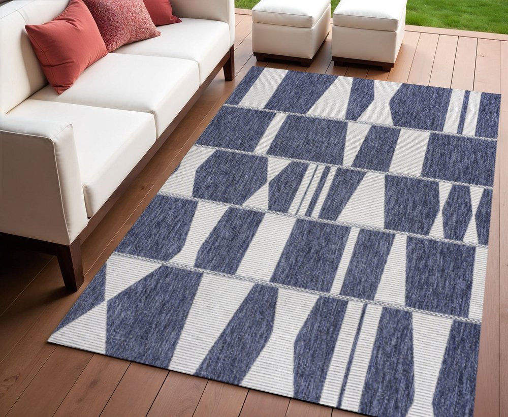 4' X 6' Navy Blue And Cream Geometric Indoor Outdoor Area Rug HomeRoots