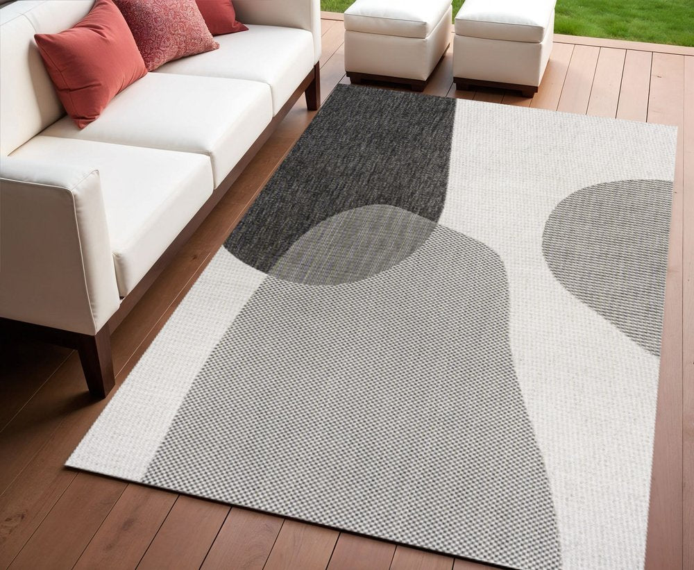 4' X 6' Cream And Black Geometric Indoor Outdoor Area Rug — view 5