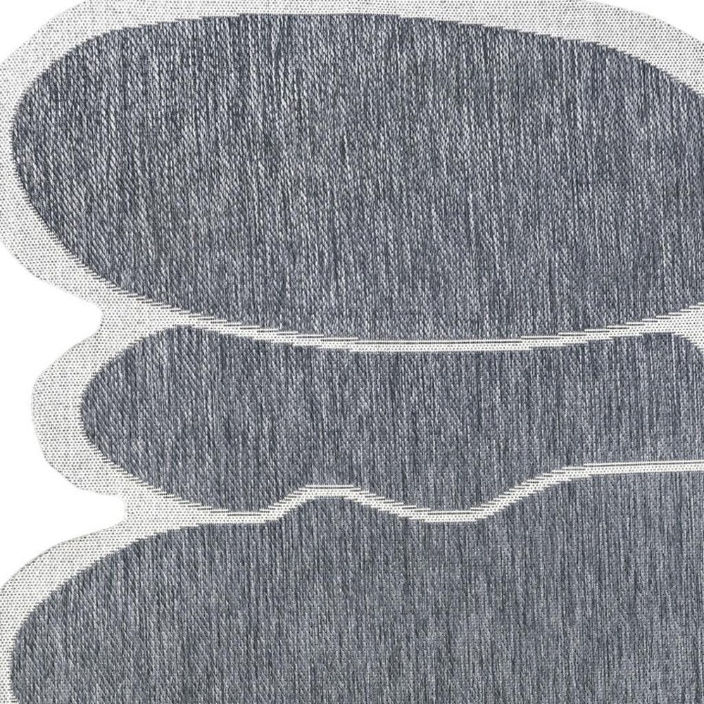 4' X 6' Blue And Cream Medallion Indoor Outdoor Area Rug — view 4