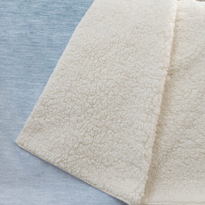 50" X 70" Blue Emerald And Ivory Animal Print Polyester Woven Plush Throw Blanket HomeRoots