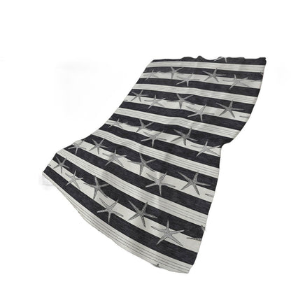 50" X 70" Midnight Ivory And Gray Animal Print Polyester Woven Plush Throw Blanket HomeRoots