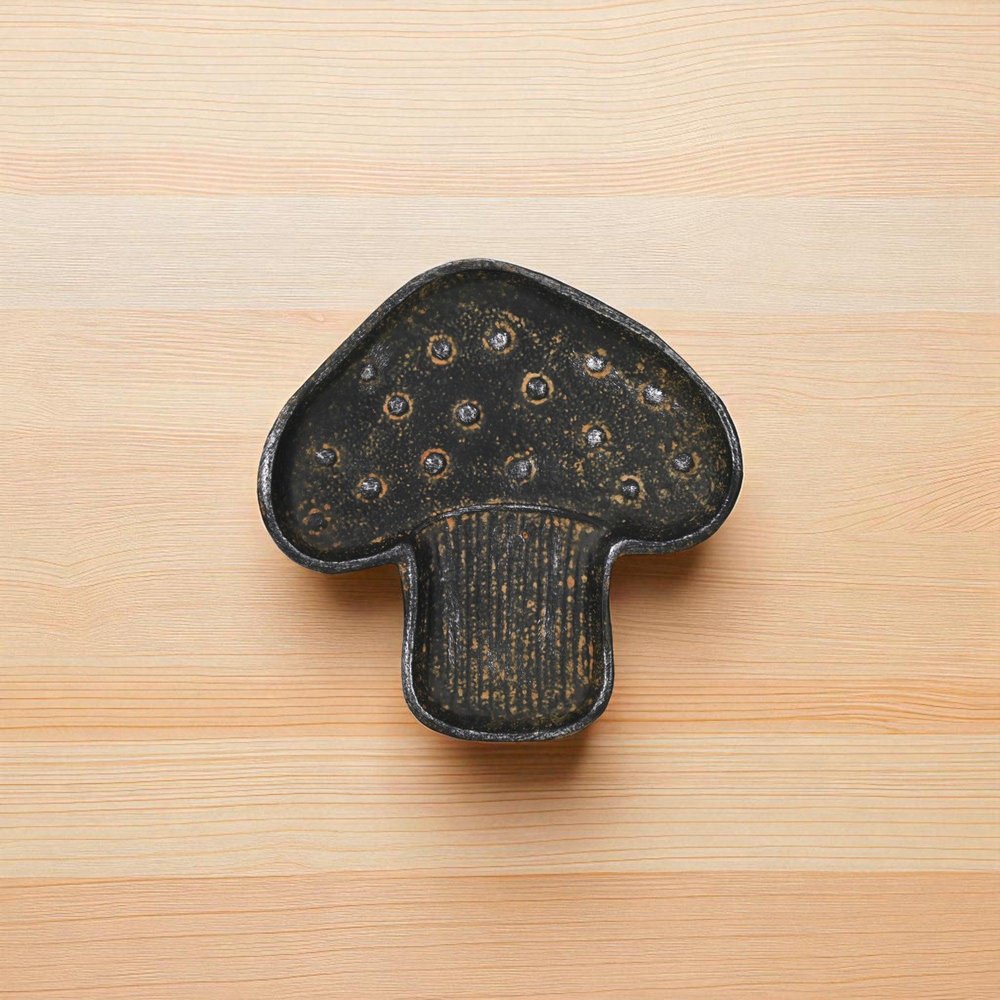7" Black And Gold Cast Iron Handmade Mushroom Trinket Tray — view 2