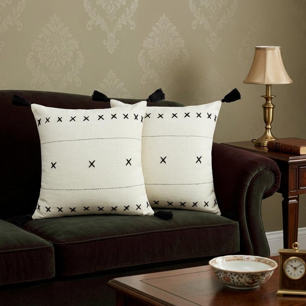 Set of Two 20" Off White And Black Geometric Cotton Throw Pillows with Tassels — view 3